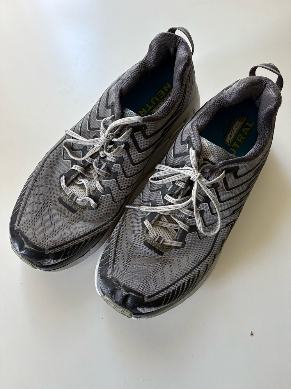 Hoka 12 Wide Men’s